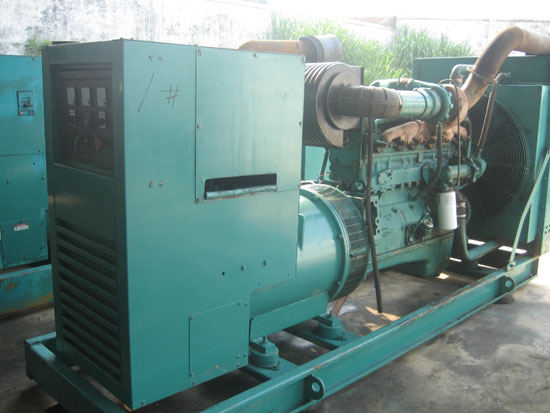 夷陵租赁发电机-康明斯发电机组工作频率低原因