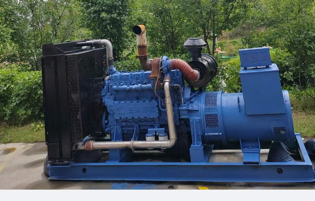 夷陵发电机出租如何选择适合的空开类型？