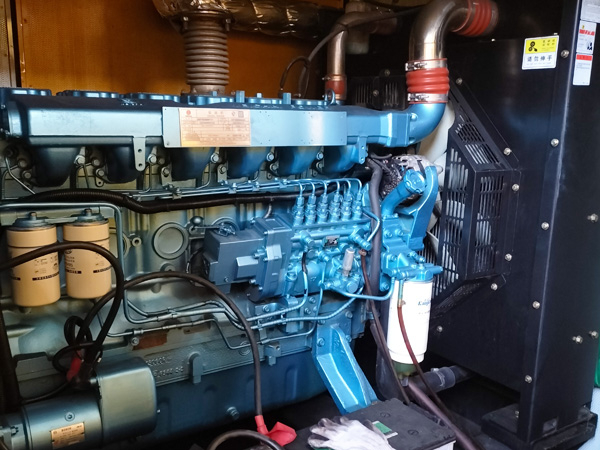 夷陵磷酸铁锂蓄电池的使用寿命与哪些因素有关？