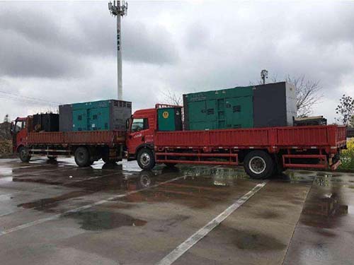 夷陵涂抹密封胶后，需要等待多长时间才能安装水冷式机油散热器密封件？