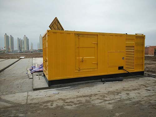 夷陵合同中关于乙方责任导致工期延误的赔偿标准应该如何制定？